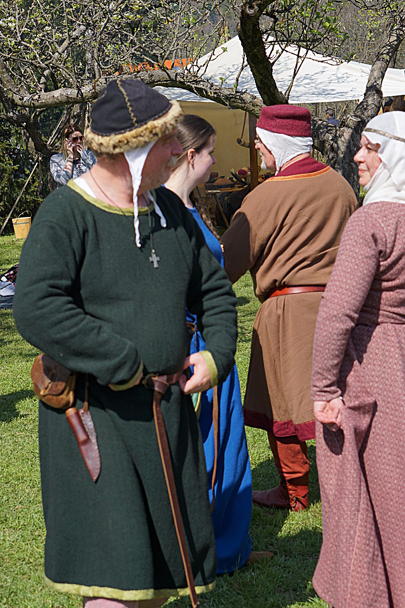 2017-04-09: Eulenspiels Spezialtanzgruppe SPEZZATO bei Auftritt auf Schloss Gloggnitz
