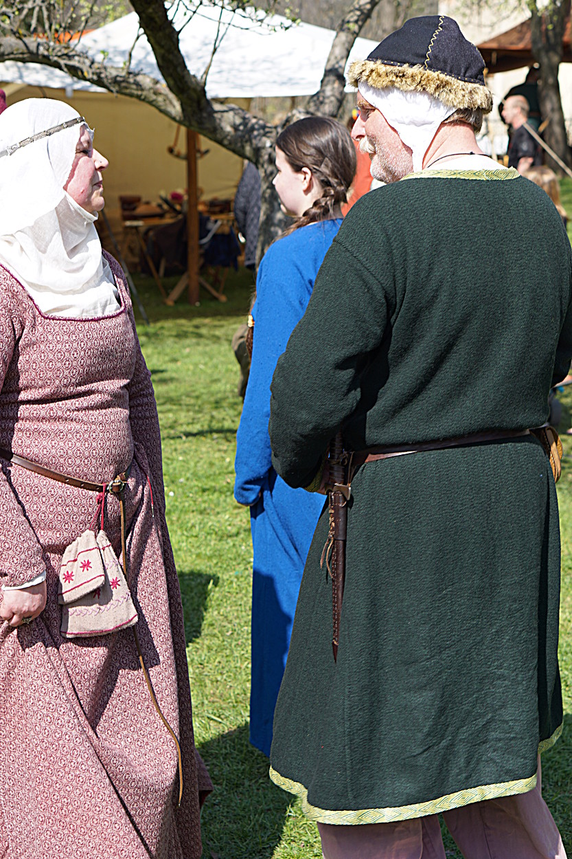 2017-04-09: Eulenspiels Spezialtanzgruppe SPEZZATO bei Auftritt auf Schloss Gloggnitz