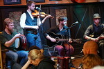 Bild: "BREAKING STRINGS" (D) - Große FOLK-PUB-TAVERNE + SESSION (von SABINE S)