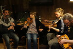 Bild: TRIO WHA + Lucie Wagner - Balfolk-Tanztaverne mit Session für Eulenspiel am 07.04.2017