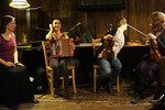 Bild: TRIO WHA + Lucie Wagner - Balfolk-Tanztaverne mit Session für Eulenspiel am 07.04.2017